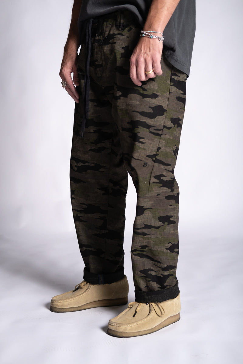 1995 Pleated Front Cargo Pants in Camouflage -  Israel